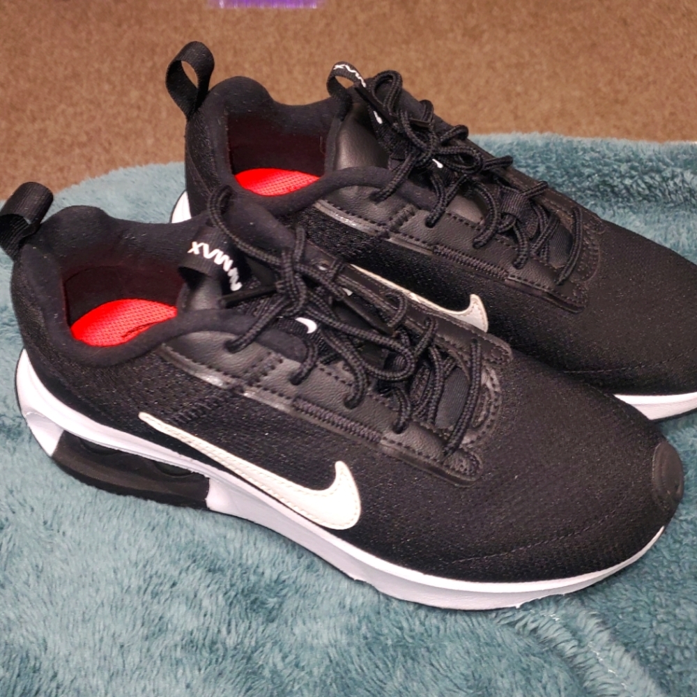 Black And White NIKE shoes